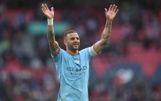 Kyle Walker é um zagueiro versátil que atua na lateral direita